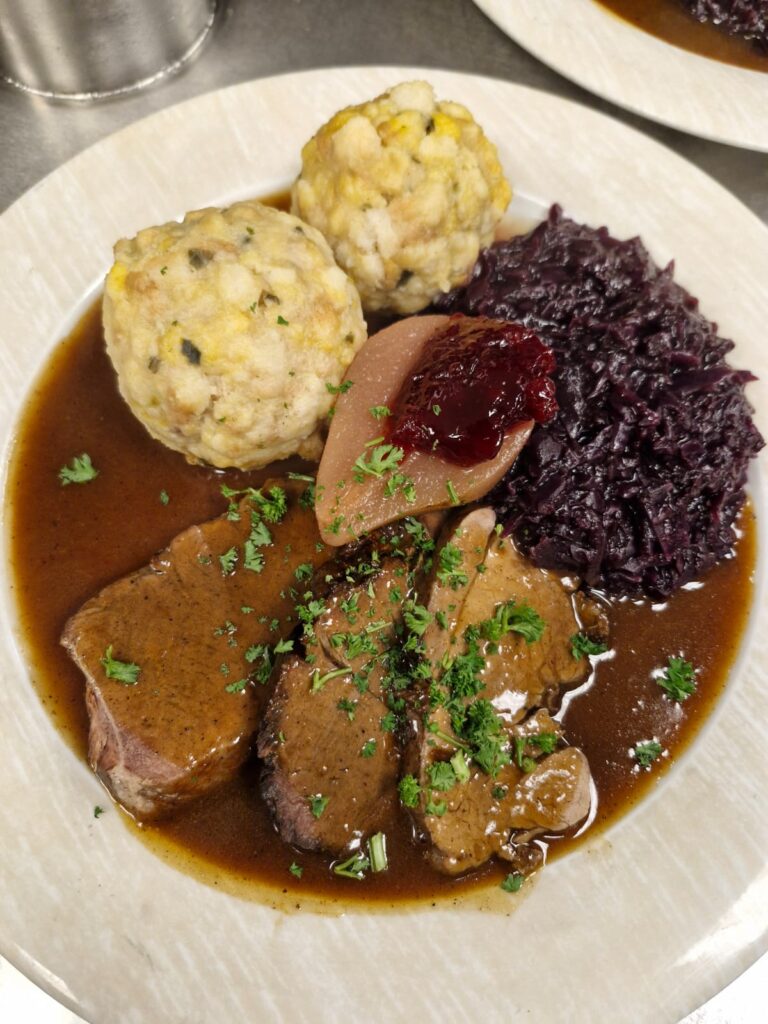 Gasthaus zum Löwen 1 speise gasthaus loewen oggelshausen badbuchau werbegemeinschaft wgb